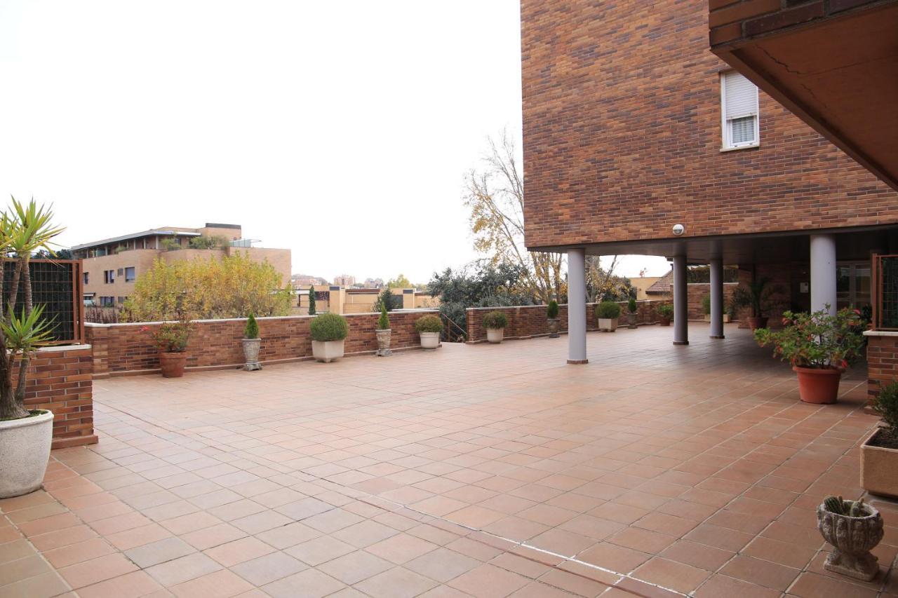 Precioso Apartamento Con Piscina Y Bien Comunicado Appartement Las Rozas de Madrid Buitenkant foto